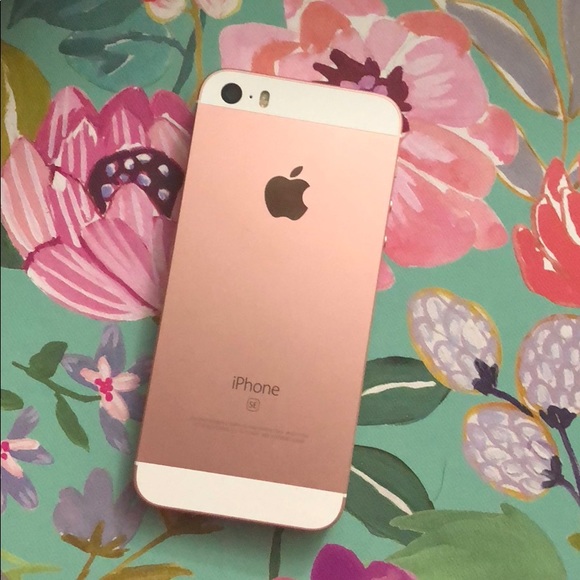 NEW IPHONE SE - Picture 2 of 7